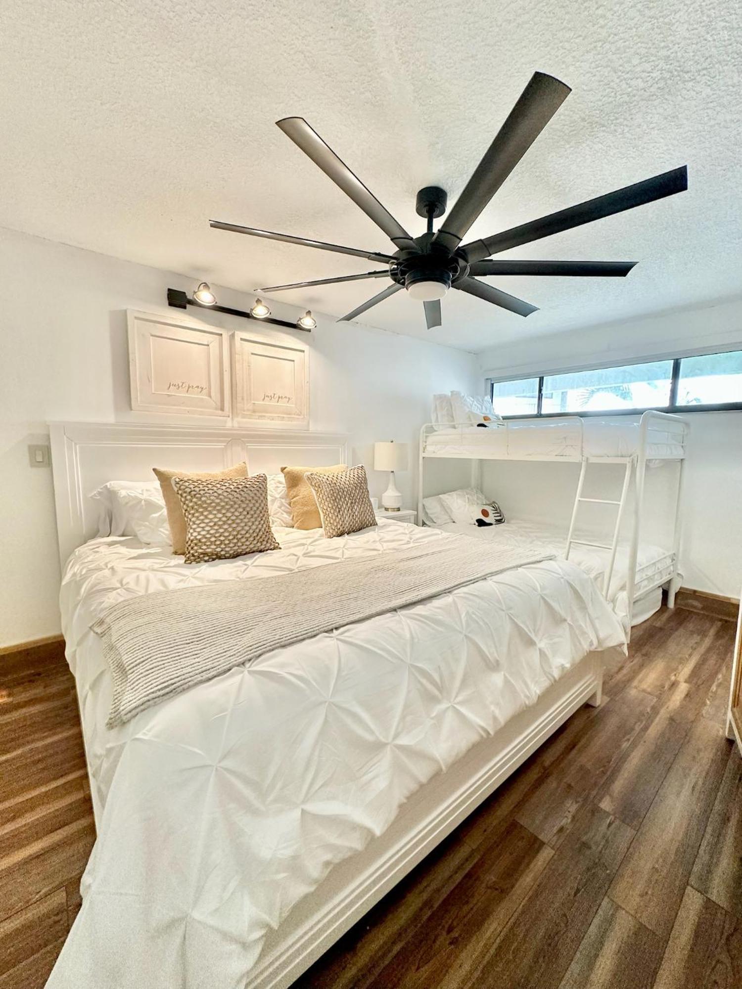Tower 2 Master Suites, 2 Kings Beds, Marina Key Largo Eksteriør bilde