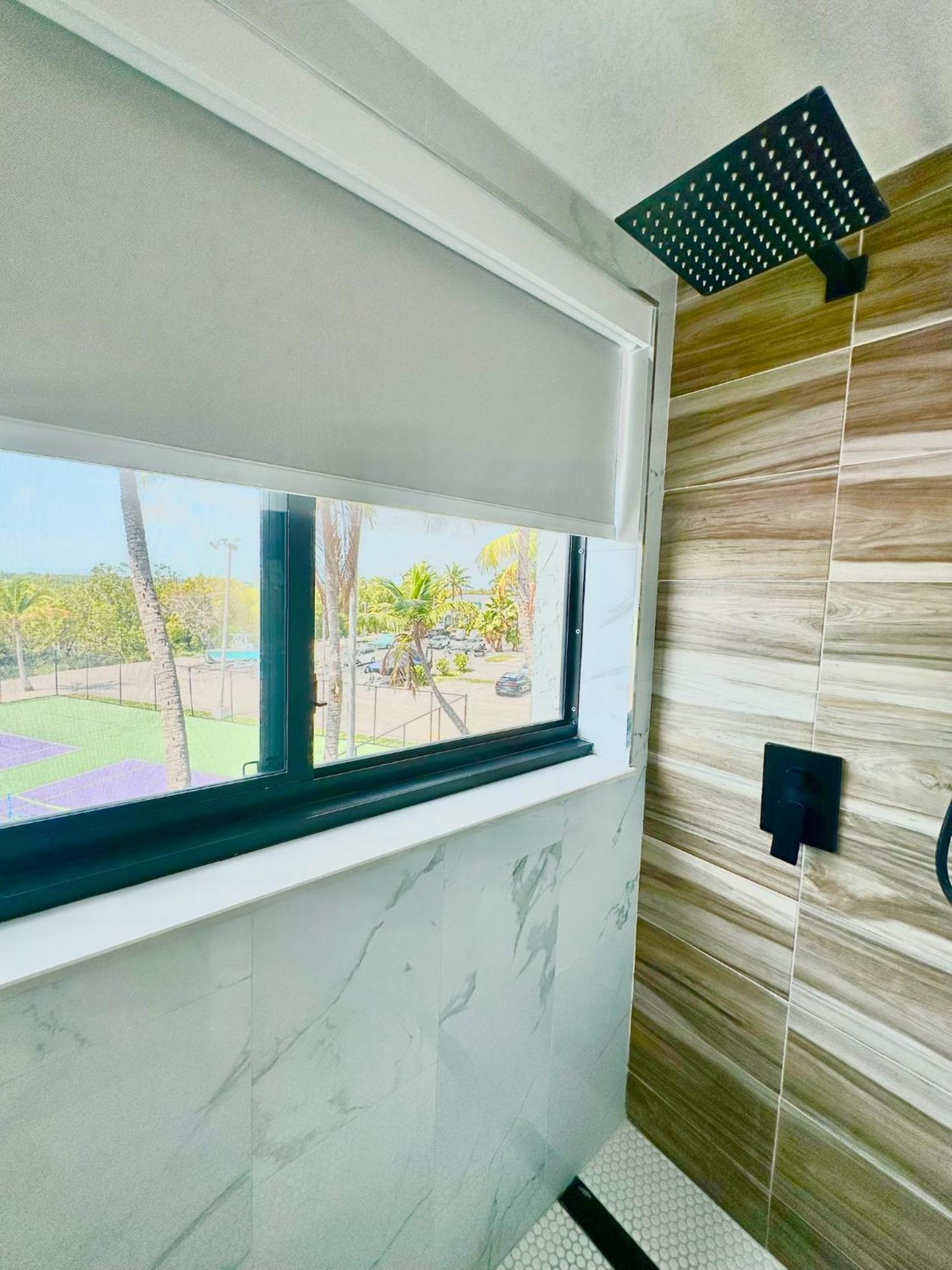 Tower 2 Master Suites, 2 Kings Beds, Marina Key Largo Eksteriør bilde